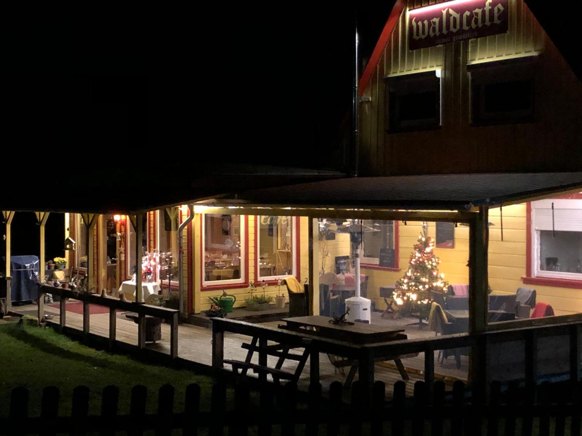 Gruppenhaus Das Waldcafe Алтенау Екстериор снимка